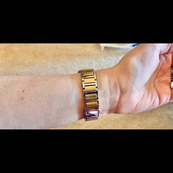 Michael Kors Watch - Picture 5 of 6